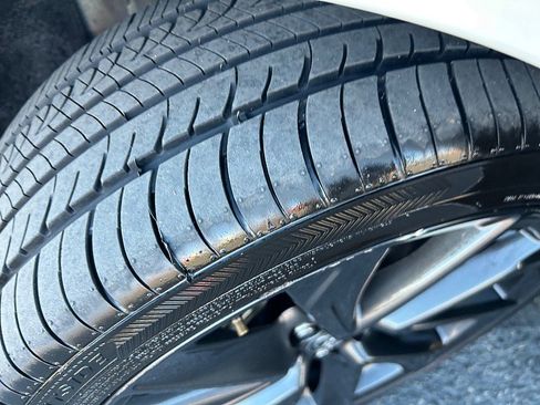 Used 2023 Toyota Corolla SE image 14