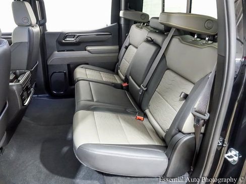 Certified 2023 Chevrolet Silverado 1500 ZR2 w/ Technology Package image 12