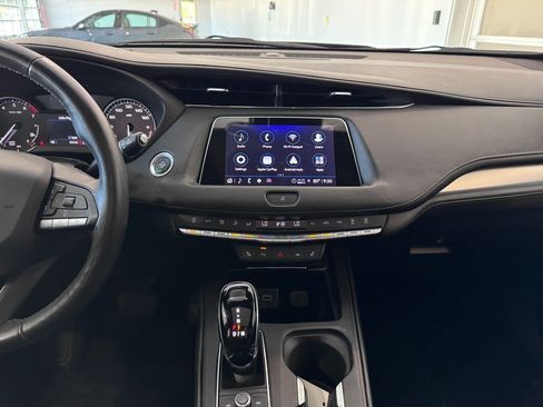 Certified 2023 Cadillac XT4 Premium Luxury w/ Cold Weather Package AWD/4WD image 19