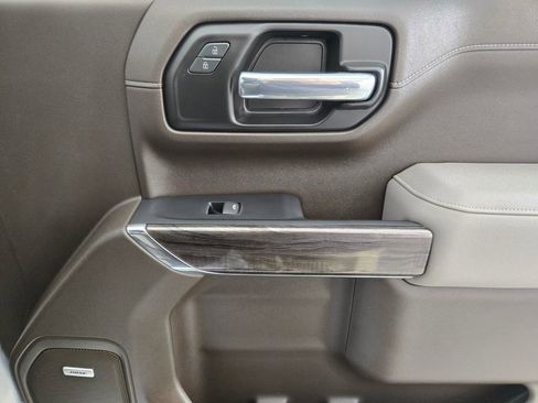 Used 2022 Chevrolet Silverado 1500 LTZ w/ Safety Package II image 22