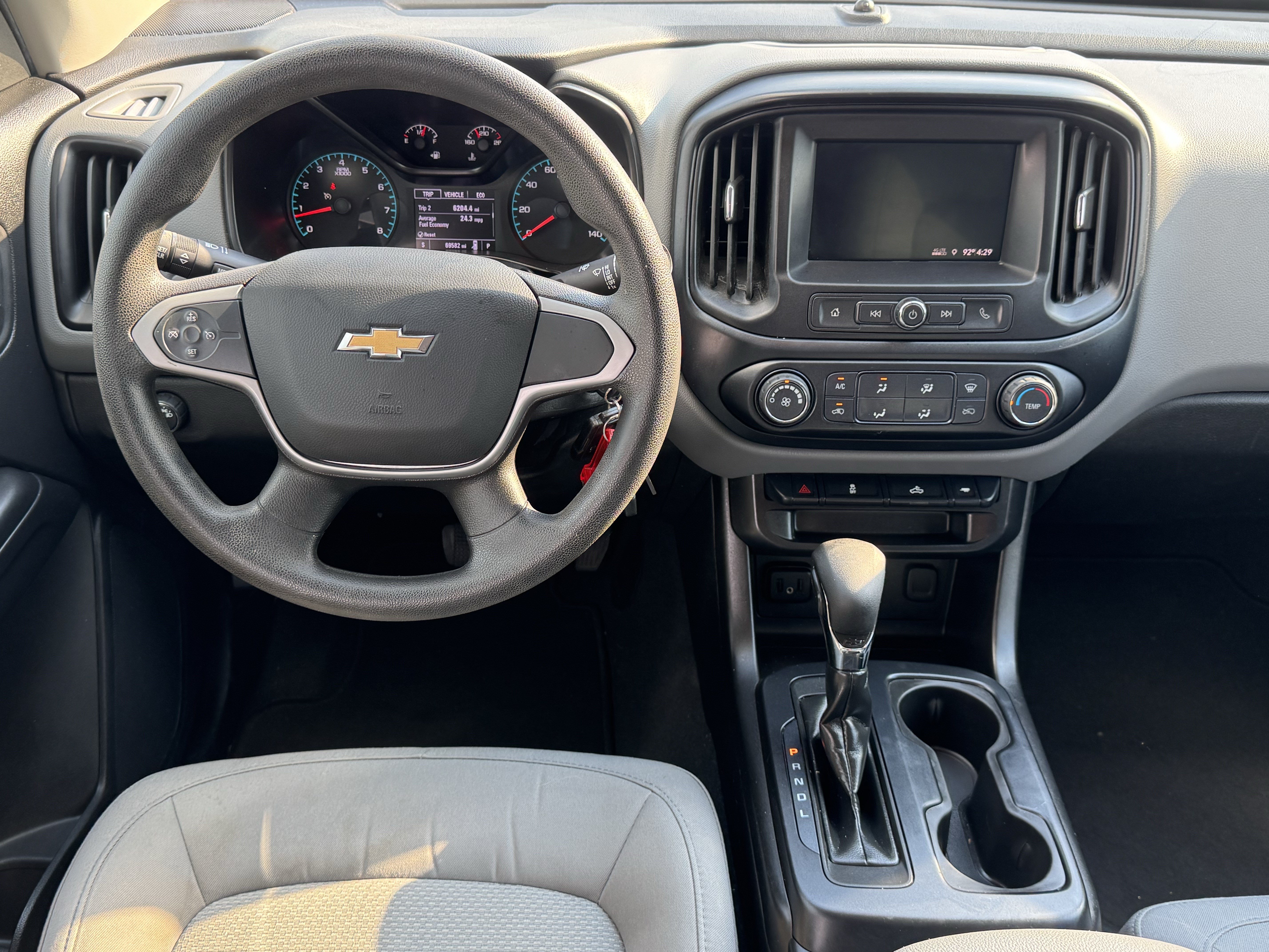 Used 2022 Chevrolet Colorado W/T w/ WT Convenience Package RWD image 22