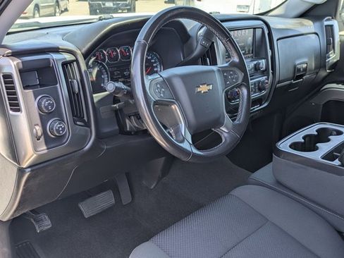 Used 2018 Chevrolet Silverado 1500 LT w/ LT Eassist Package AWD/4WD image 10