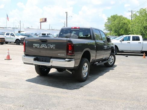 New 2026 RAM 2500 Tradesman AWD/4WD image 5