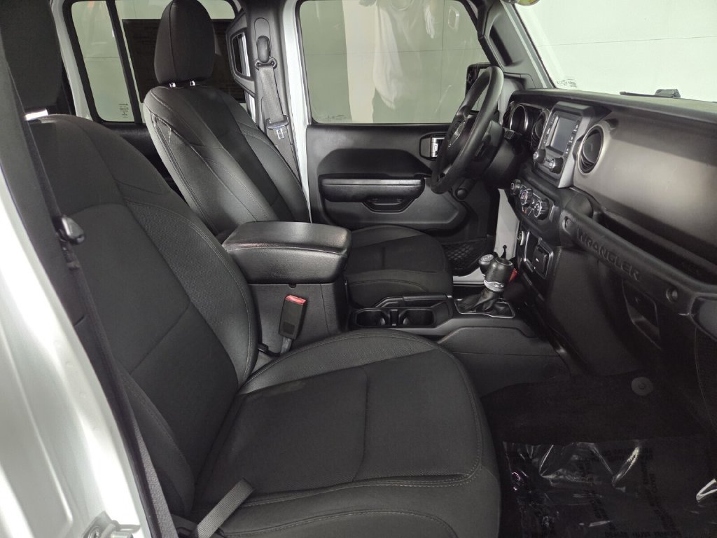 Used 2019 Jeep Wrangler Unlimited Sport AWD/4WD image 31