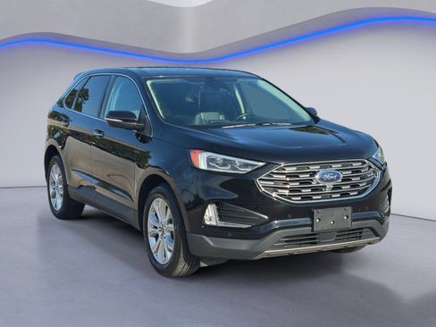 Used 2022 Ford Edge Titanium w/ Equipment Group 301A AWD/4WD image 5