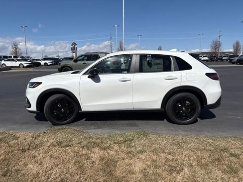 New 2026 Honda HR-V Sport image 7