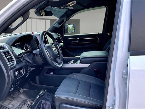 Used 2024 RAM 1500 Big Horn AWD/4WD image 19