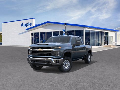 New 2026 Chevrolet Silverado 2500 LT image 8