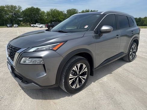 Used 2023 Nissan Rogue SV w/ SV Premium B Package FWD image 1