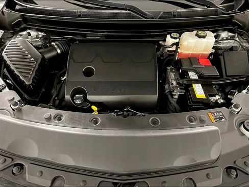 Used 2024 Buick Enclave Premium image 13