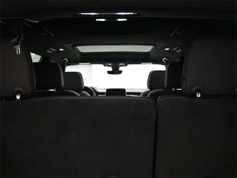 Used 2022 Chevrolet Tahoe High Country image 37