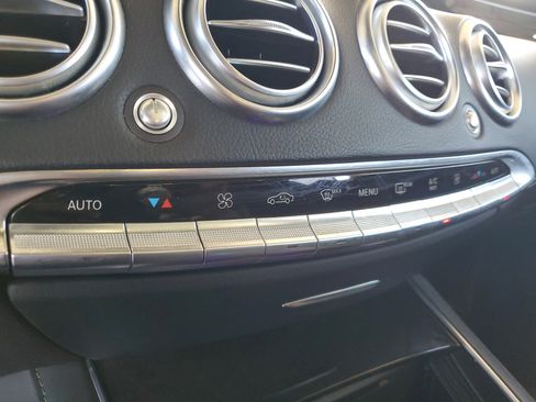Used 2016 Mercedes-Benz S 550 4MATIC Coupe image 28