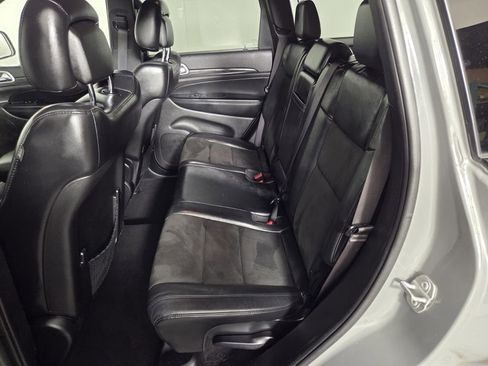 Certified 2021 Jeep Grand Cherokee Laredo X image 26