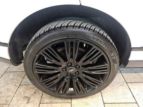 Used 2021 Land Rover Range Rover Westminster Edition image 8