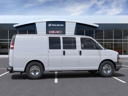 New 2024 GMC Savana 2500 w/ Driver Convenience Package image 29