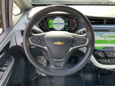 Used 2021 Chevrolet Bolt LT image 37