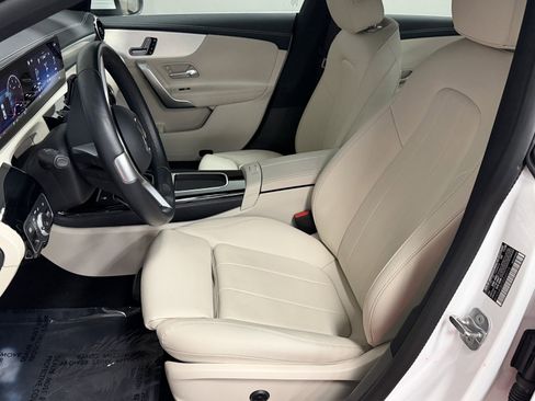 Certified 2025 Mercedes-Benz CLA 250 image 21