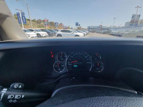 Used 2024 GMC Savana 2500 w/ Driver Convenience Package image 11