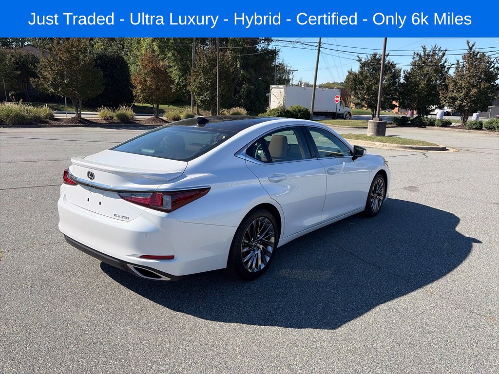 Used 2025 Lexus ES 350 Ultra Luxury w/ Accessory Package (Z1) FWD image 4