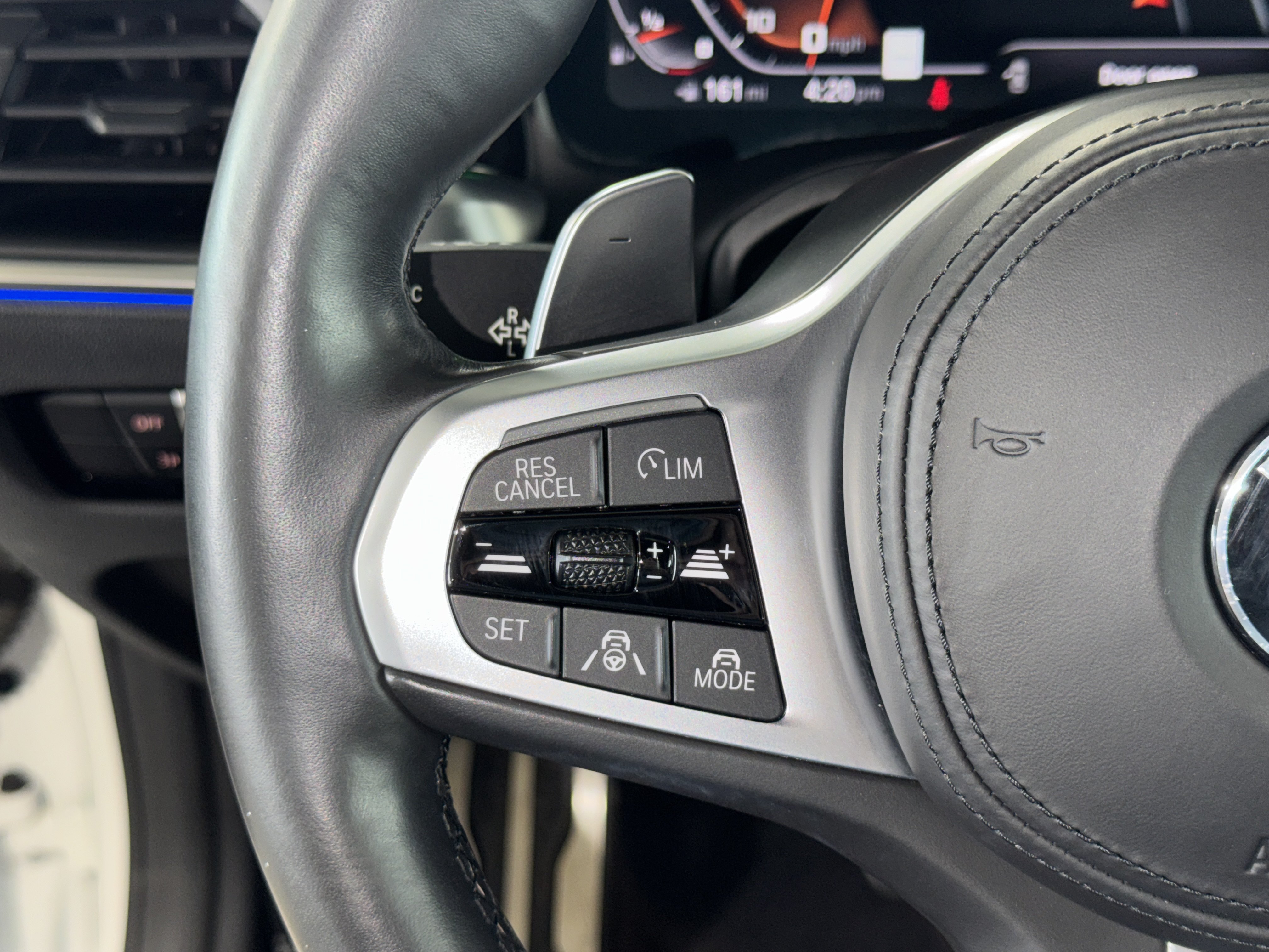 Used 2023 BMW M440i Convertible w/ Premium Package RWD image 18