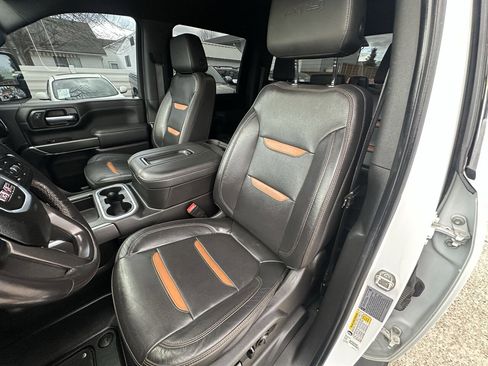 Used 2021 GMC Sierra 2500 AT4 w/ Gooseneck/5TH Wheel Package image 41