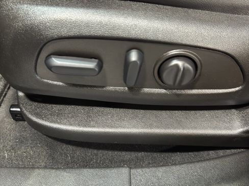 Certified 2022 Chevrolet Blazer LT w/ Sound & Technology Package image 17