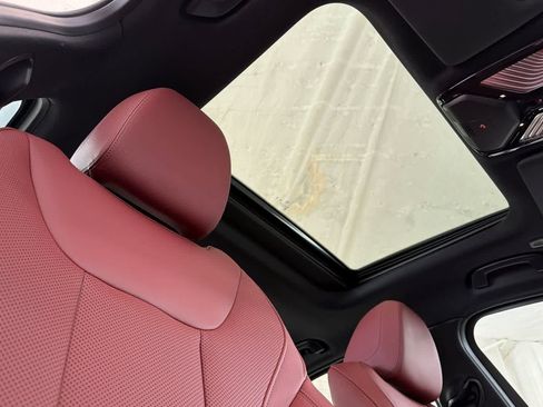 Used 2026 BMW 330i Sedan RWD image 16
