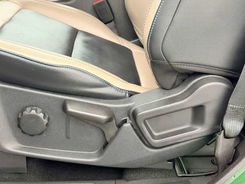 Used 2024 Ford Bronco Wildtrak image 18