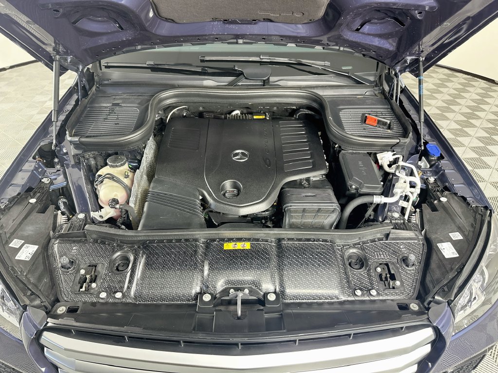 Certified 2024 Mercedes-Benz GLS 450 4MATIC image 32