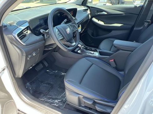 New 2026 Buick Encore GX Sport Touring image 9