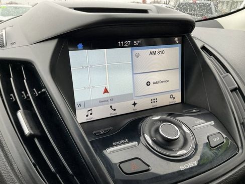 Used 2018 Ford Escape Titanium image 10