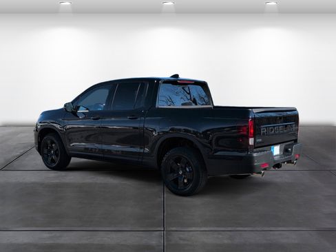 New 2026 Honda Ridgeline Black Edition image 3