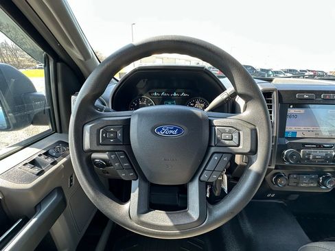 Used 2019 Ford F150 XLT image 7