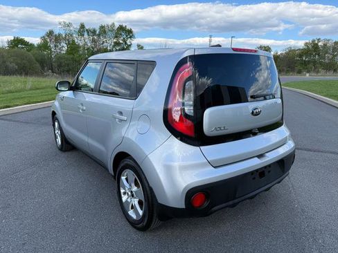 Used 2019 Kia Soul FWD image 8