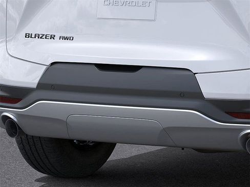 New 2026 Chevrolet Blazer LT w/ Sound & Technology Package AWD/4WD image 14