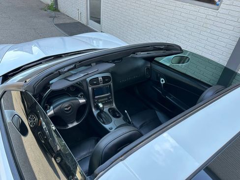 Used 2007 Chevrolet Corvette Coupe w/ Performance Package image 22