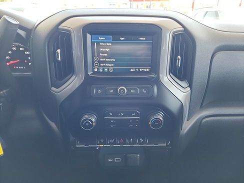 Used 2021 Chevrolet Silverado 1500 Custom Trail Boss w/ LPO, Dark Essentials Package AWD/4WD image 25