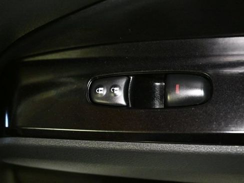 Used 2024 Nissan Altima 2.5 SR FWD image 49