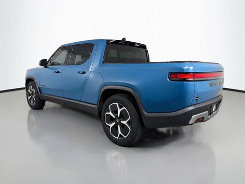Used 2023 Rivian R1T Adventure Dual AWD/4WD image 7