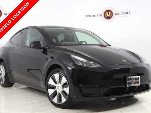 Used 2022 Tesla Model Y Long Range image 1
