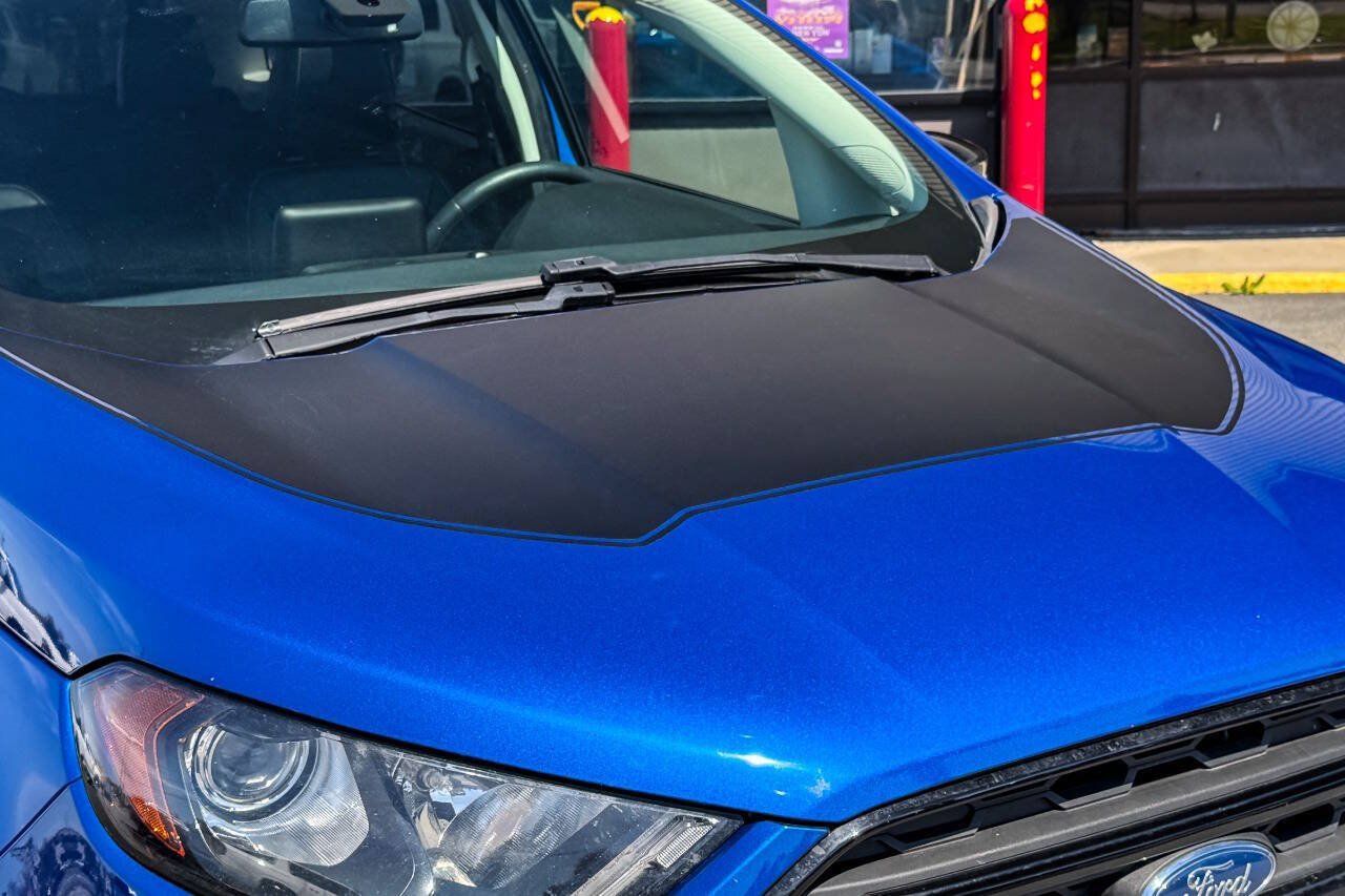 Used 2020 Ford EcoSport SES w/ SES Black Appearance Package AWD/4WD image 10