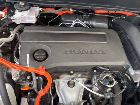 Certified 2025 Honda CR-V Sport image 29