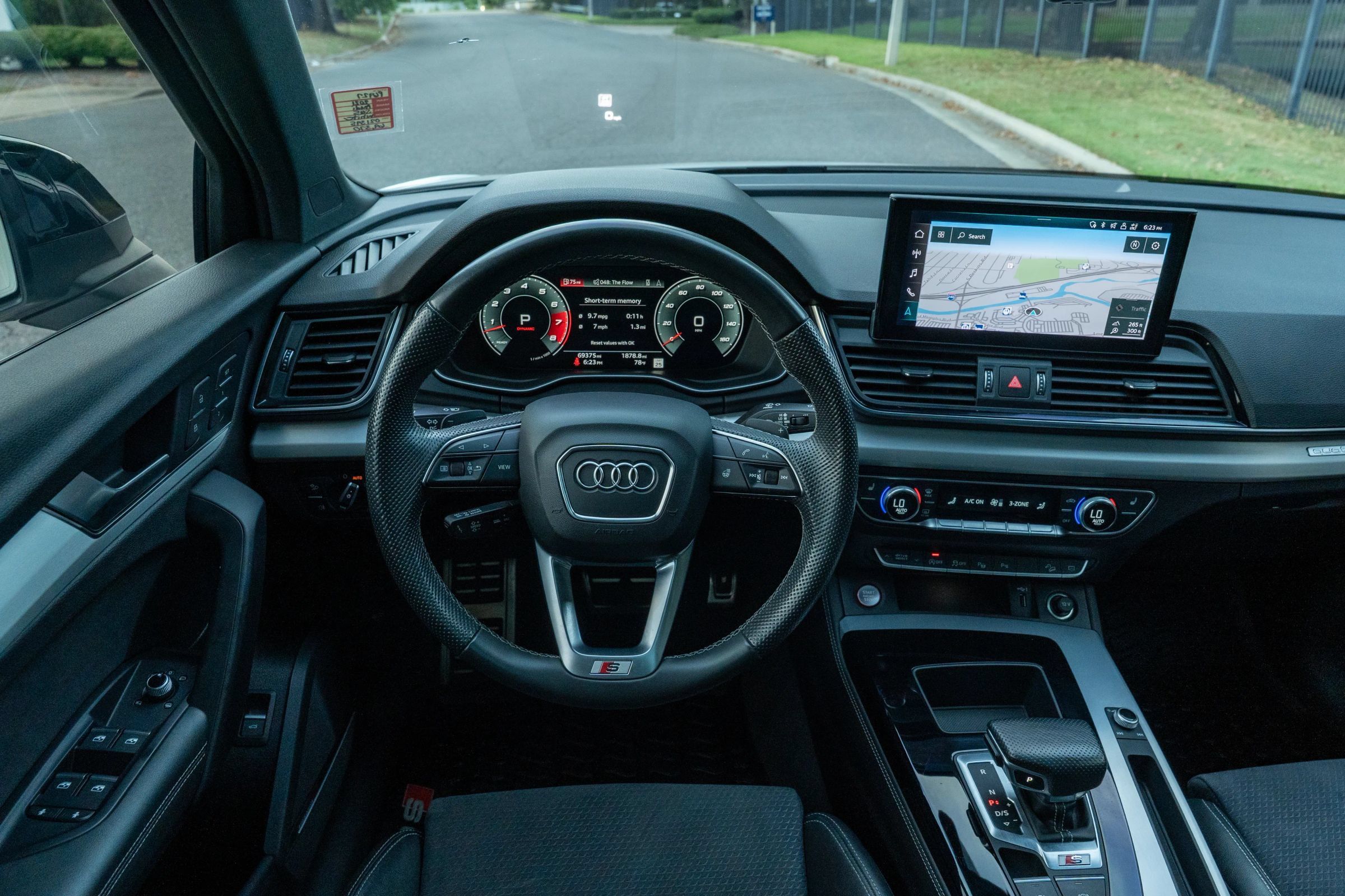 Used 2021 Audi SQ5 Prestige w/ Prestige Package AWD/4WD image 18