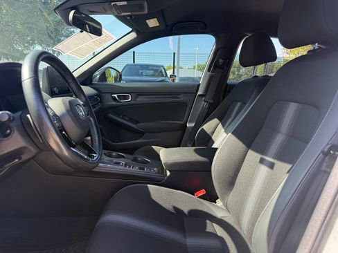Used 2024 Honda Civic Sport image 9