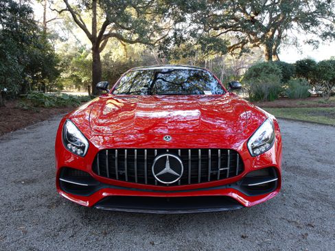 Used 2018 Mercedes-Benz AMG GT S image 5