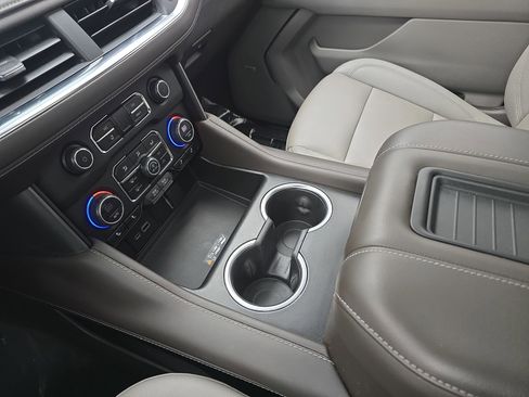 Used 2023 Chevrolet Tahoe LT w/ Luxury Package image 26