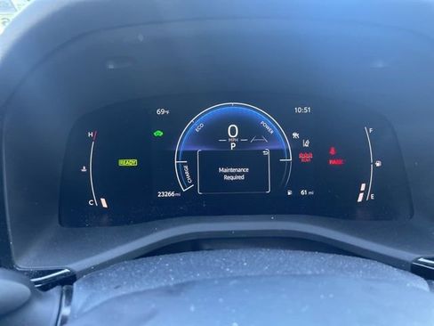 Used 2025 Toyota Camry LE image 24