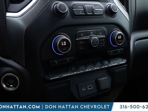 Used 2021 Chevrolet Silverado 1500 LT w/ Bed Protection Package RWD image 9