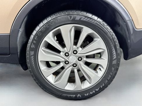 Used 2018 Buick Encore Preferred image 32