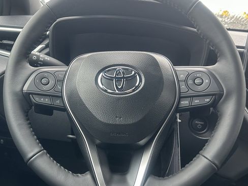 New 2026 Toyota Corolla Cross SE image 19